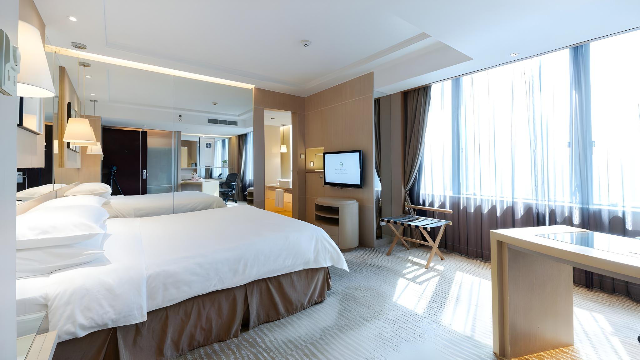 Boutique, Queen Bed