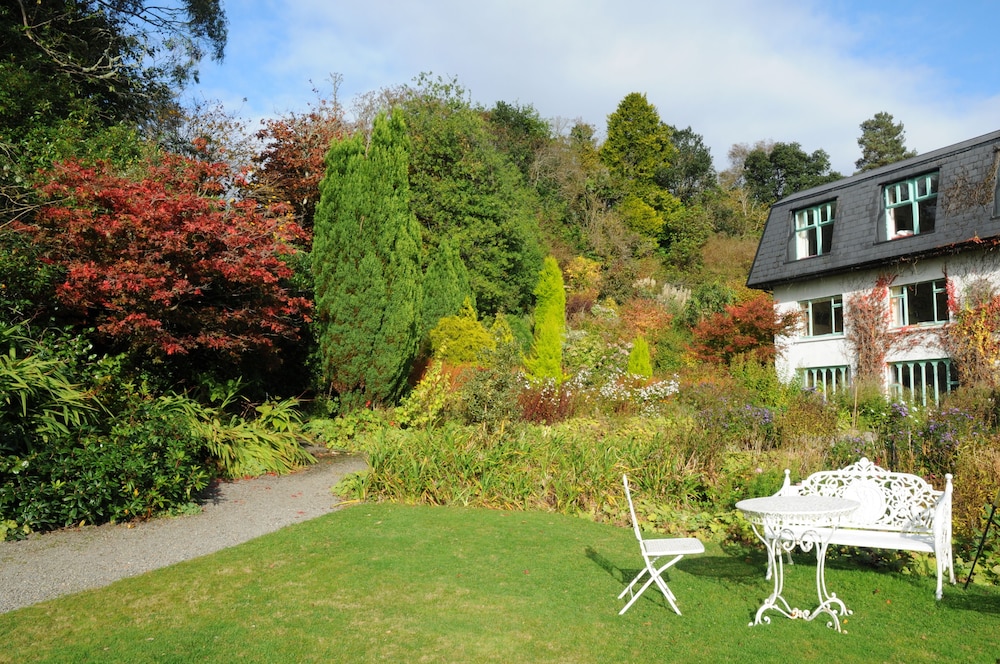 Cashel House Hotel 30/35