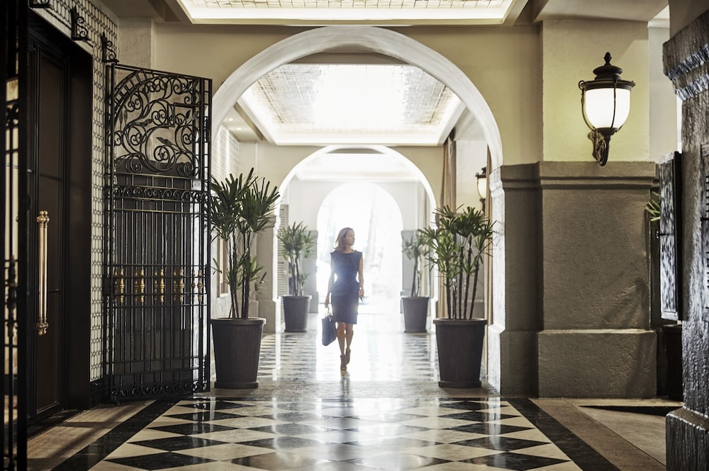 lobby