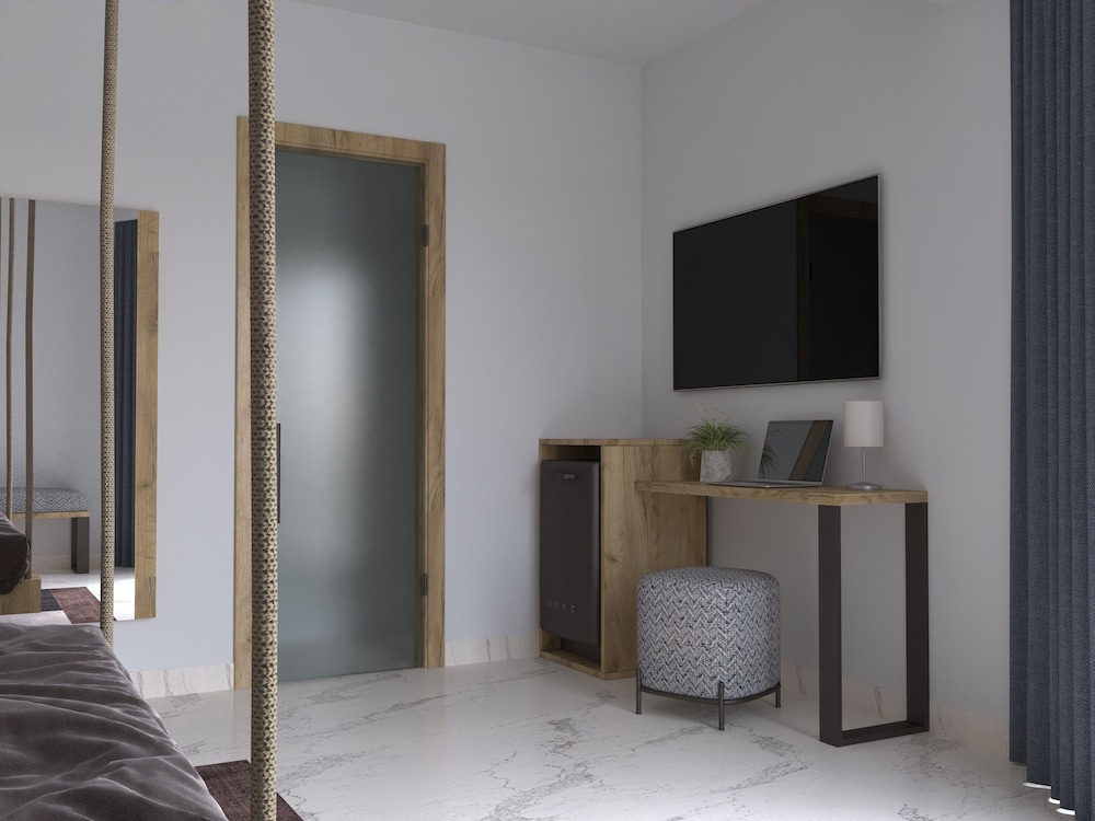 Avaton Luxury Resort and Spa 39/49