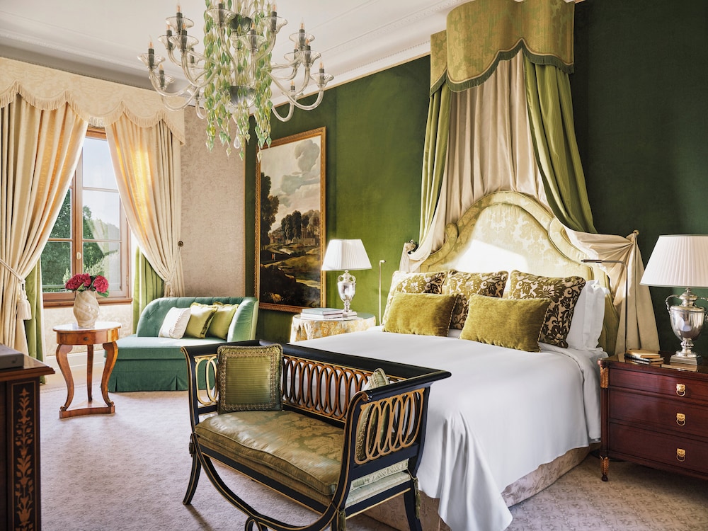 Executive, Suite, King Bed, Duomo View