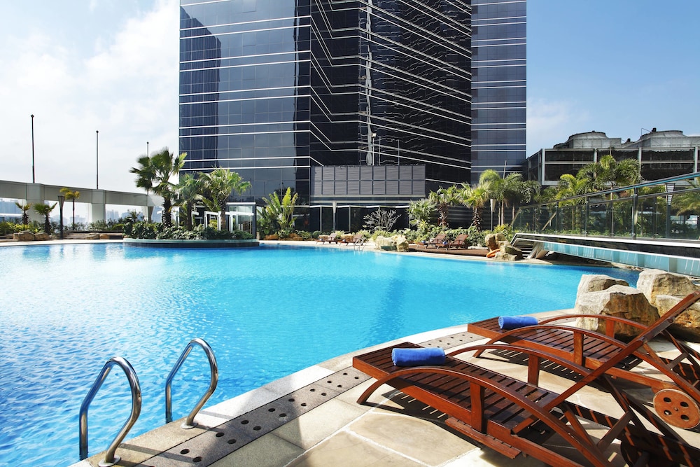 Sheraton Futian 1/47