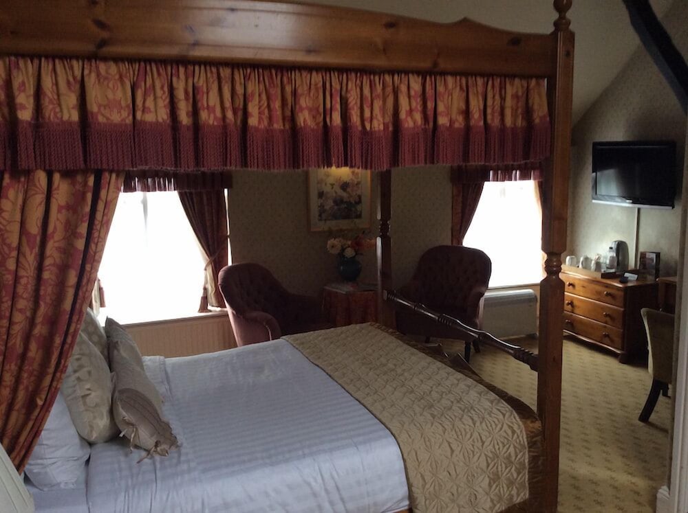 Marston Farm Hotel 33/55