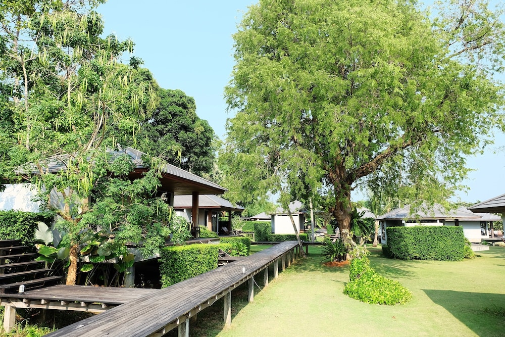 Plub Pla Koh Mak Retreat 45/68