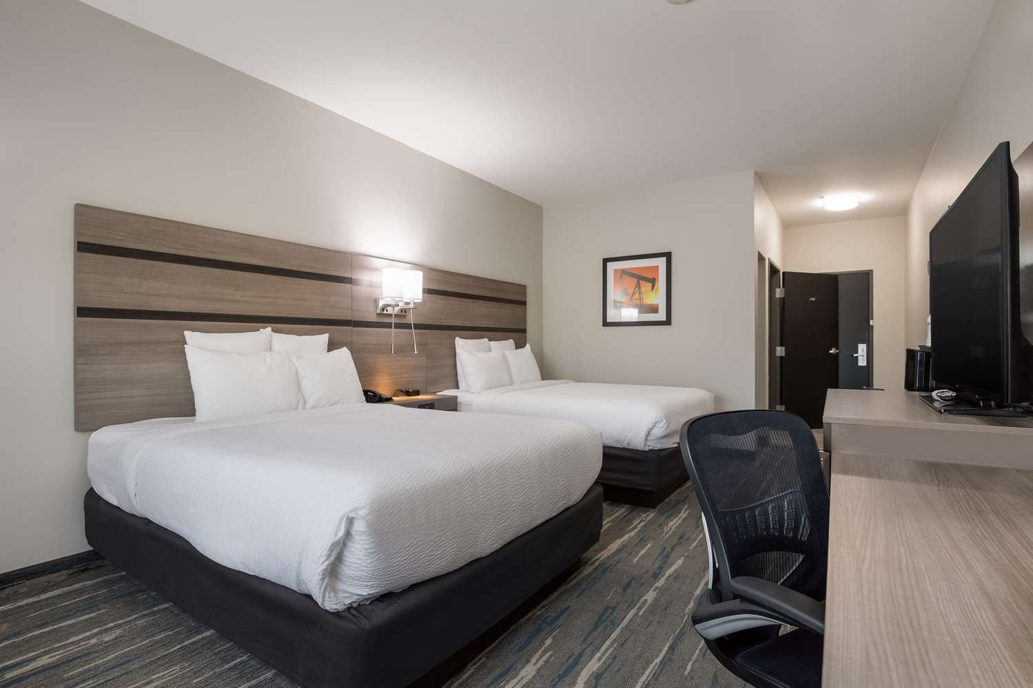 Room, 2 Queen Beds, Bathtub, Accessible