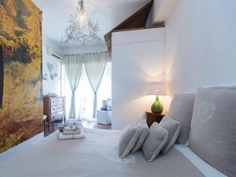 Le Fate Apartments 10/47