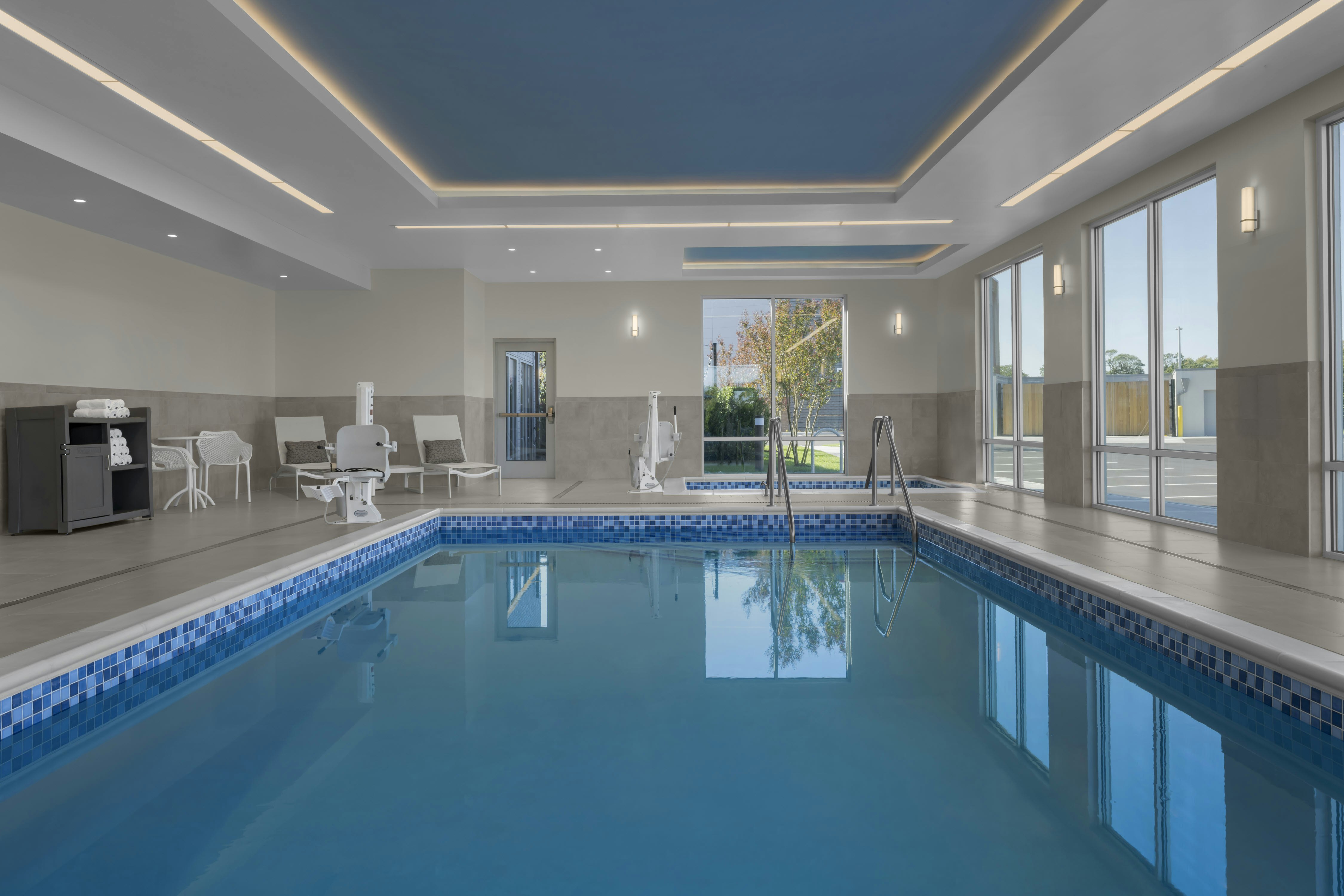 Hampton Inn & Suites by Hilton Long Island Farmingdale 17/29