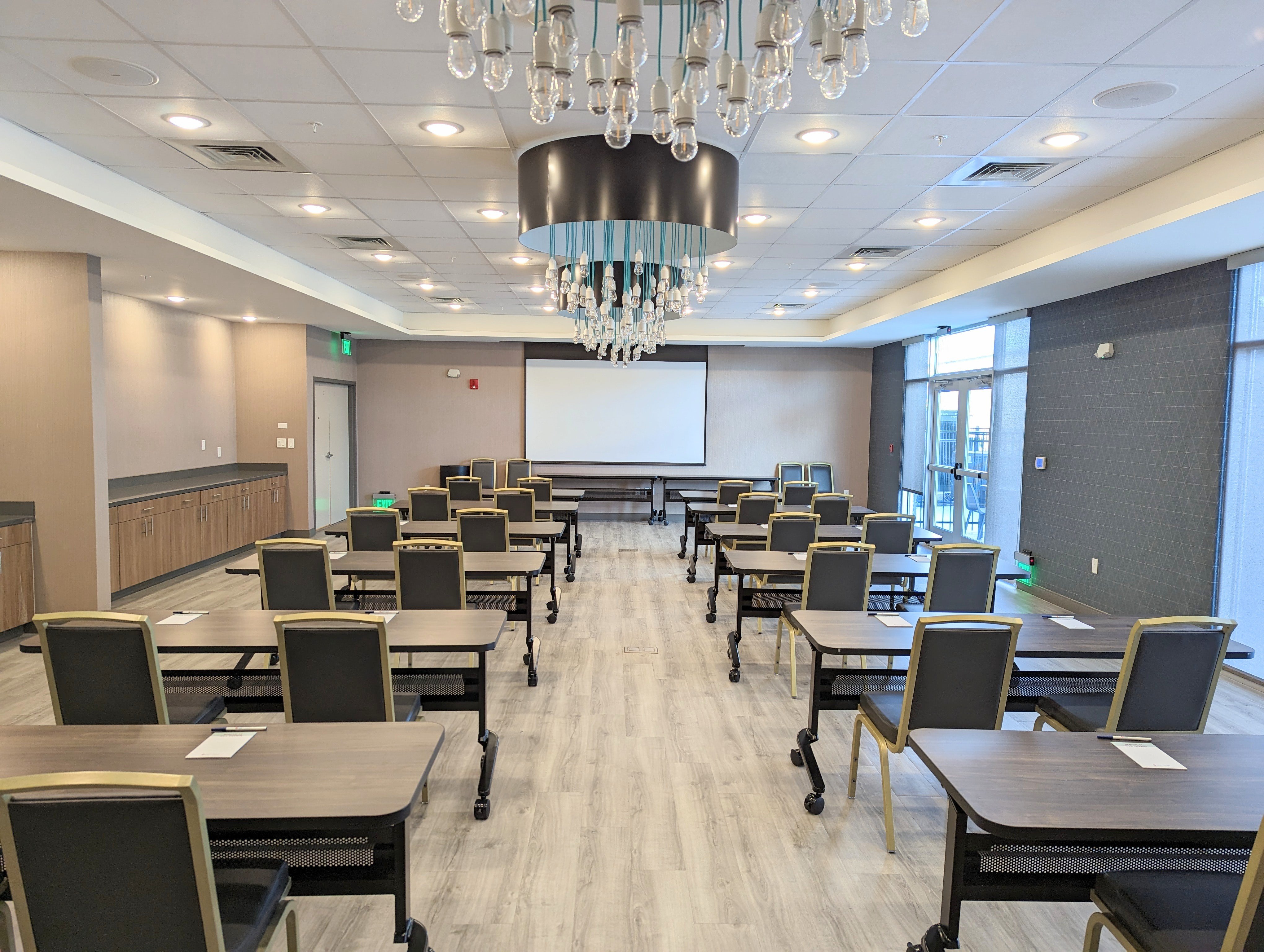 Candlewood Suites - Tulsa Hills - Jenks, an IHG Hotel 18/20