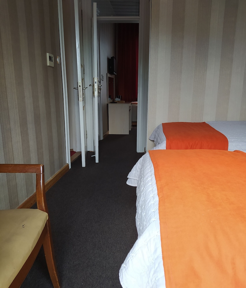 LE SAFRAN SUITE 27/50