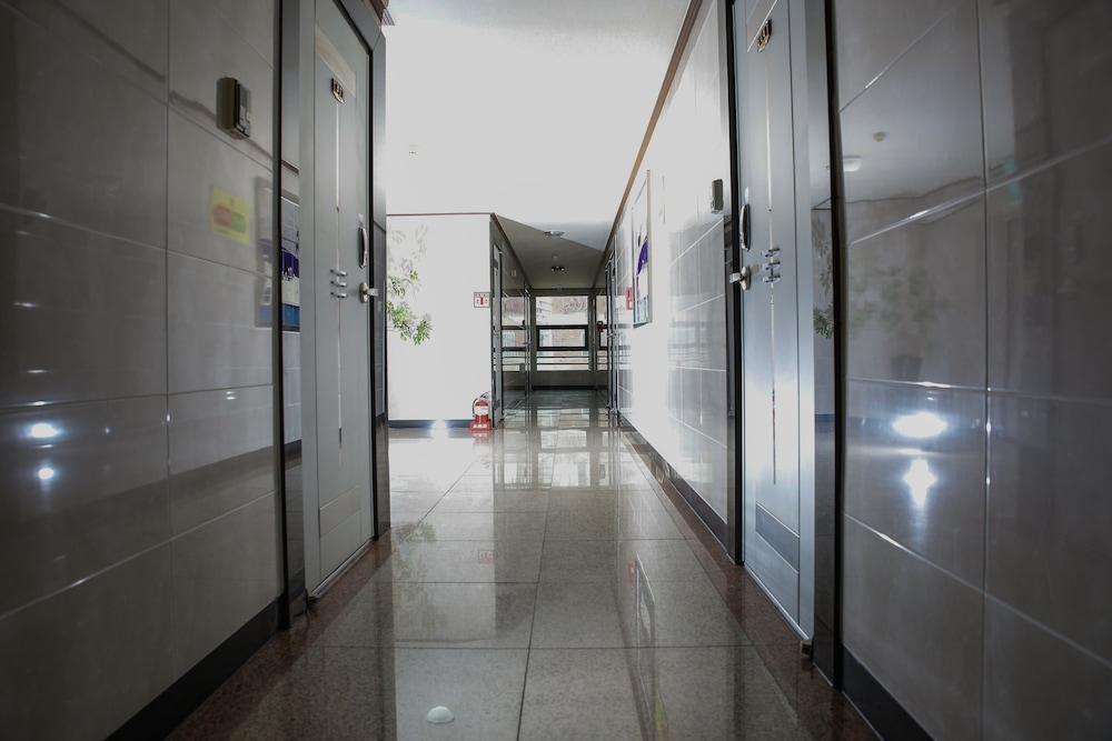 Hill Stay Hotel Residence 43/44