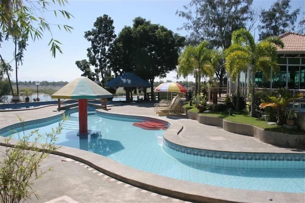 Rio Grande Laoag Resort Hotel 35/47