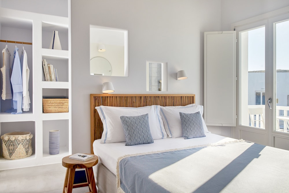Milos Breeze Boutique Hotel 12/50