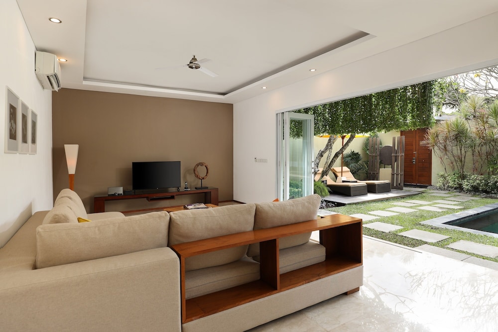 Amadea Resort & Villas 43/65