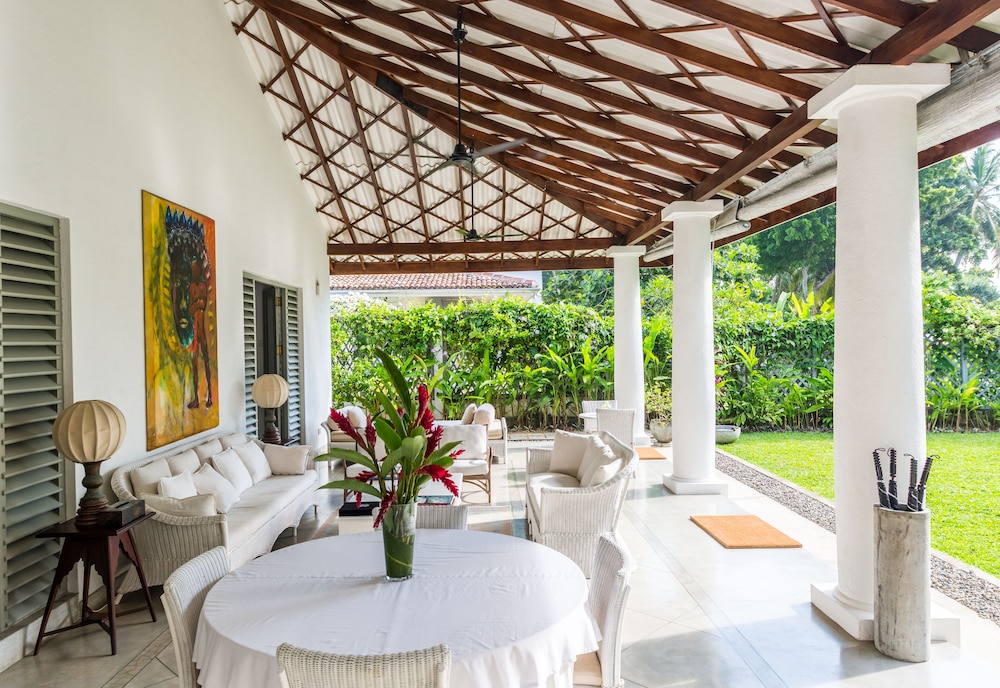 Taru Villas Mawella 29/50