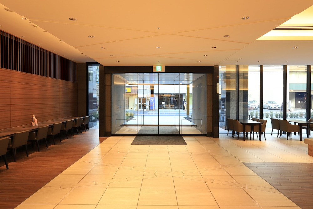 Smile Hotel Premium Osaka Hommachi 11/58