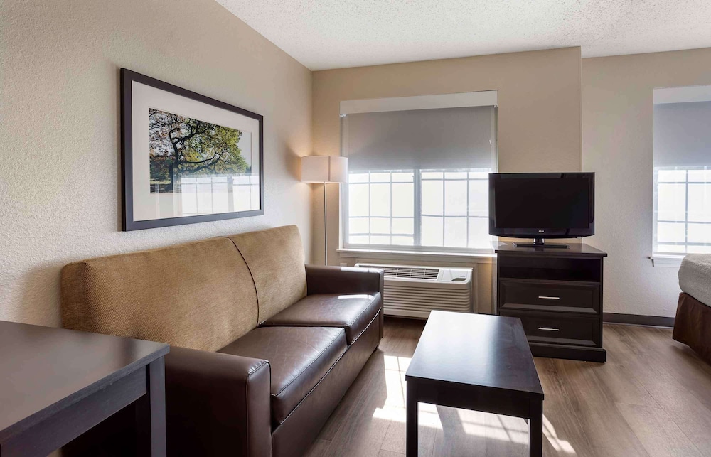 Extended Stay America Suites Norwalk Stamford 46/64