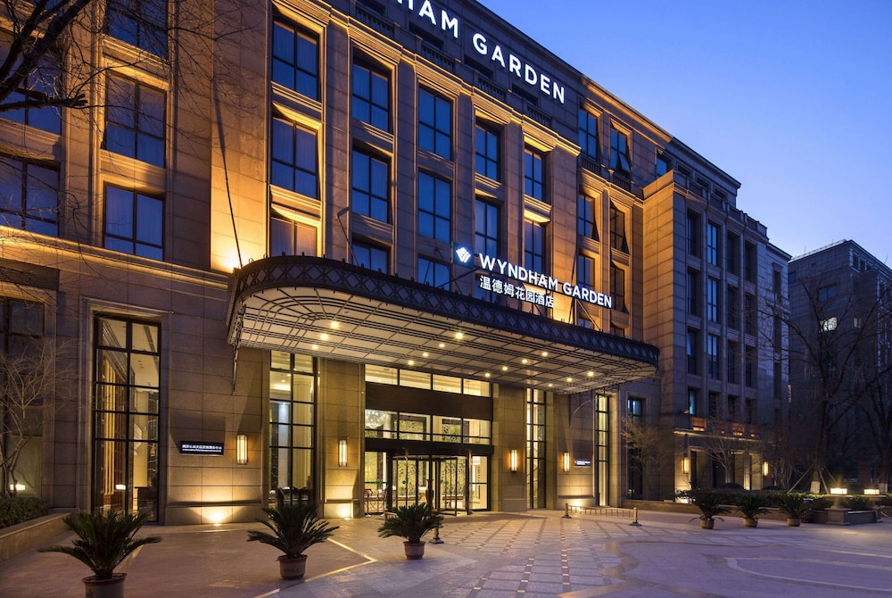 Wyndham Garden Zhengzhou East 33/35