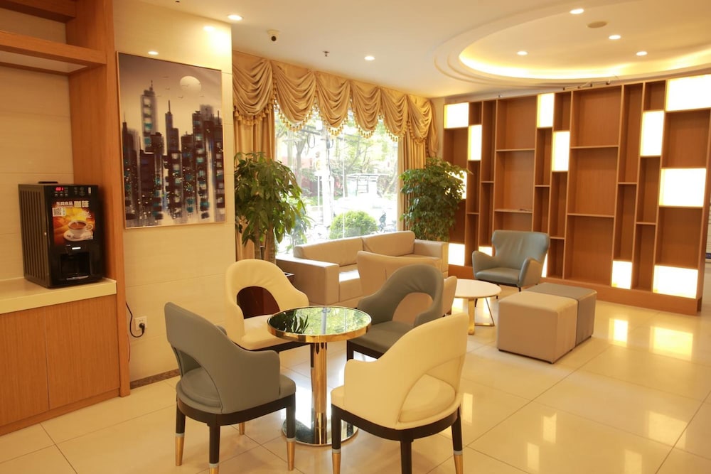 Greentree Inn Shanghai Hongqiao Airport Zoo Metro Station 35/41