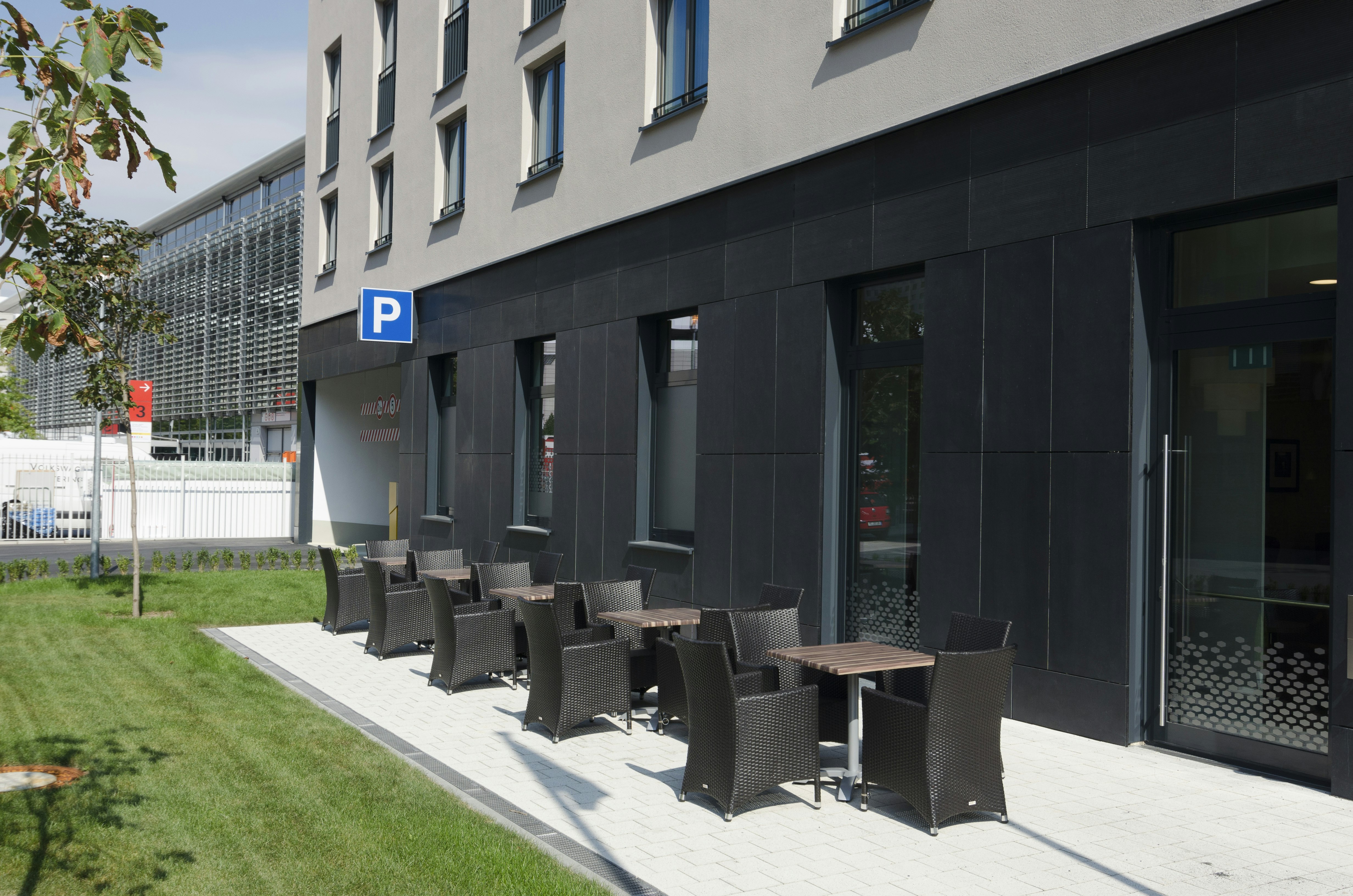 HAMPTON BY HILTON FRANKFURT CITY CENTRE MESSE in FRANKFURT