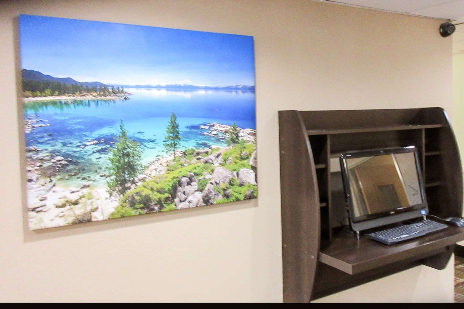 Quality Inn and Suites near NAS Fallon 20/30