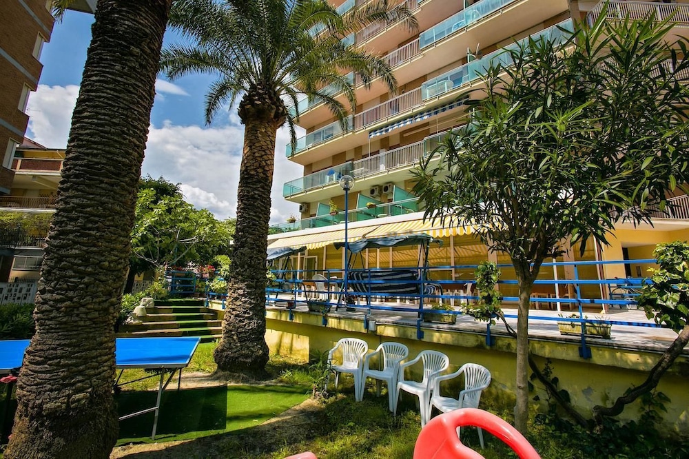 Hotel Antares 19/29