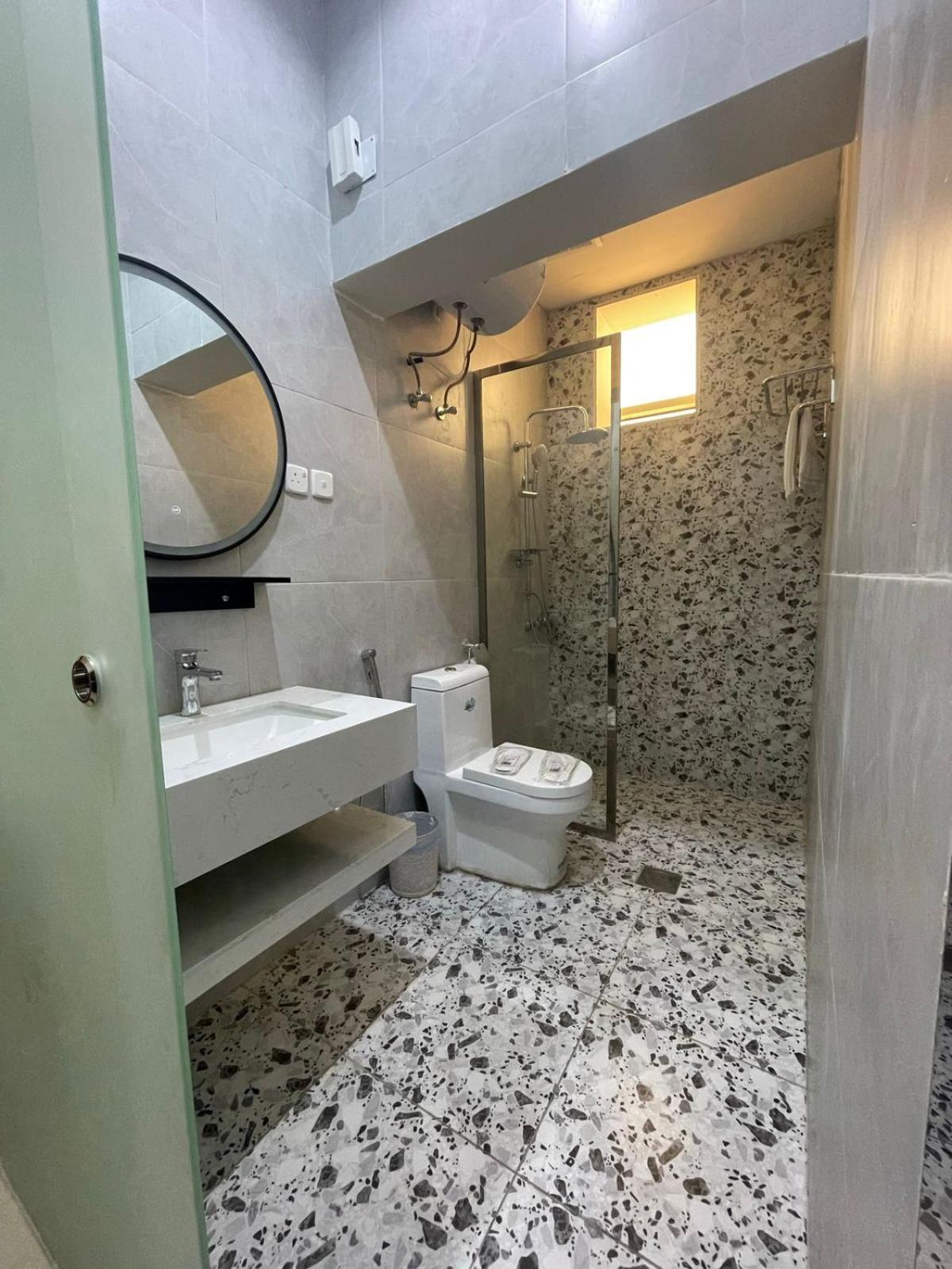 بيت الشرق للوحدات السكنية المفروشة(Orient House) 57/58