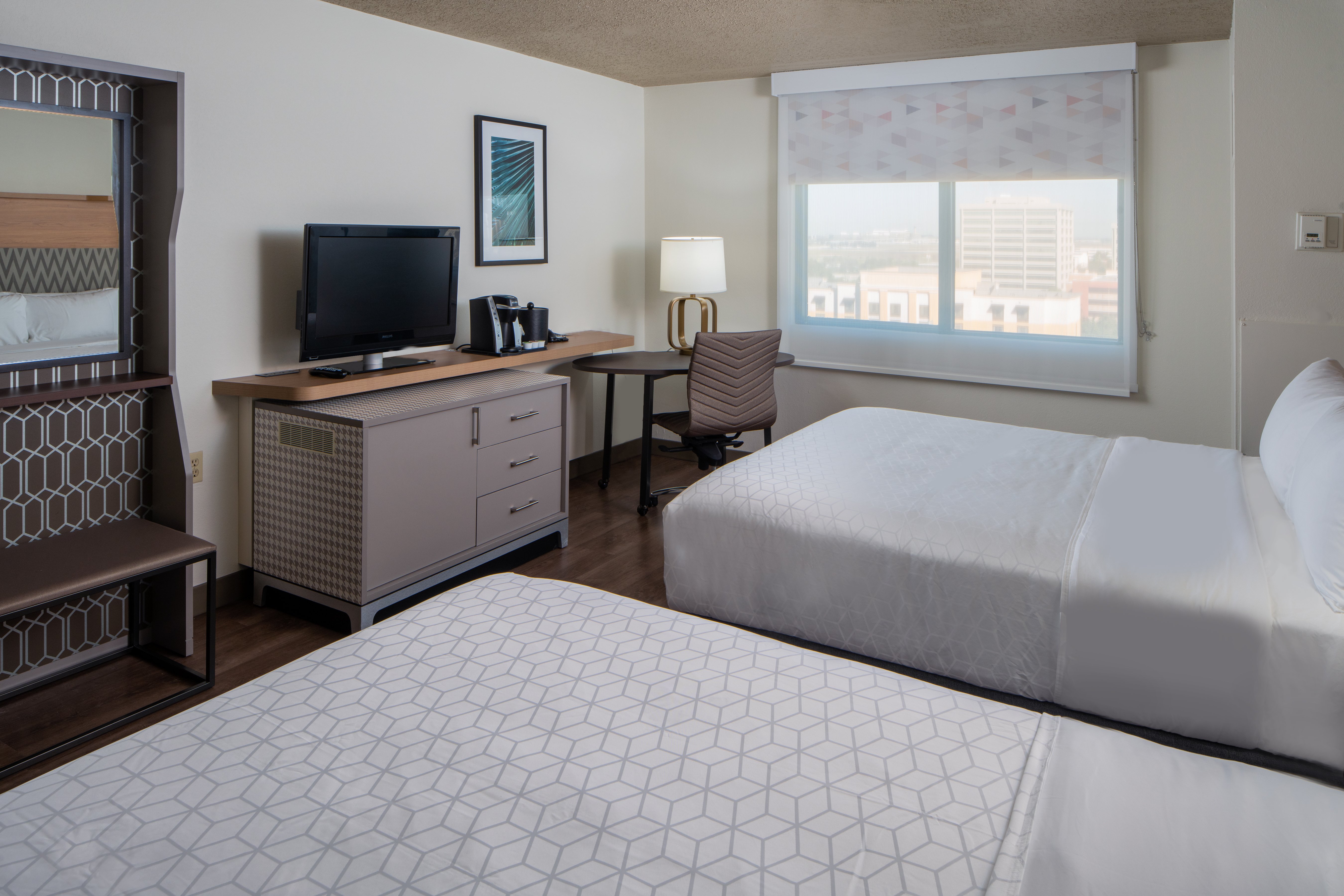 Holiday Inn Tampa Westshore Airport Area 13/50