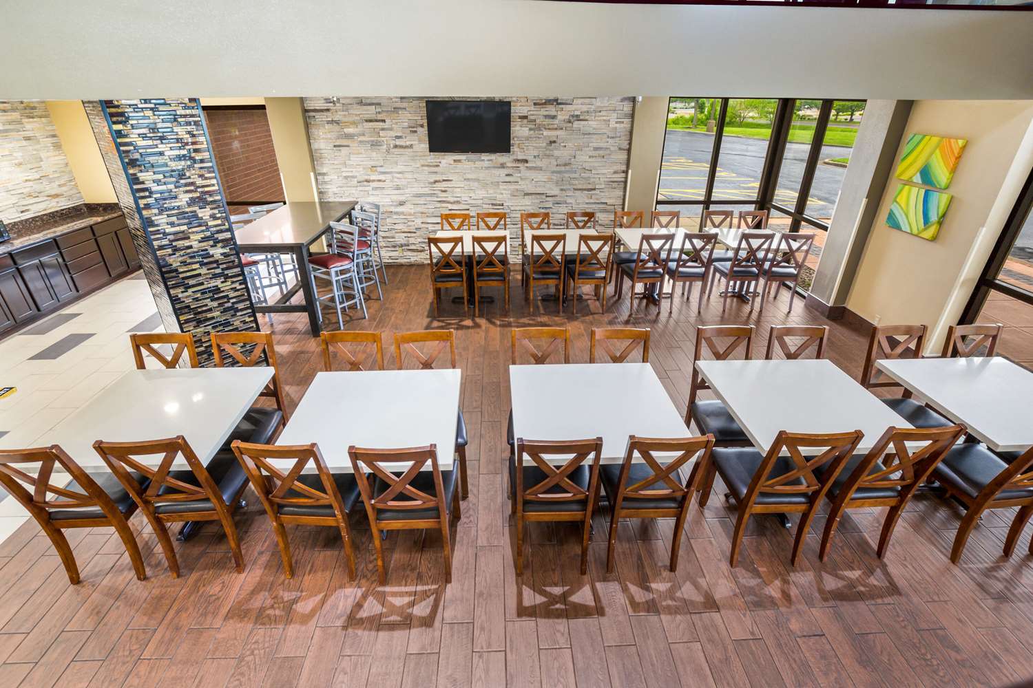 Quality Inn and Suites Florence Cincinnati South 34/48