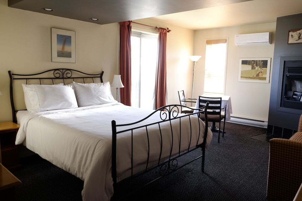 Auberge La Camarine 14/50
