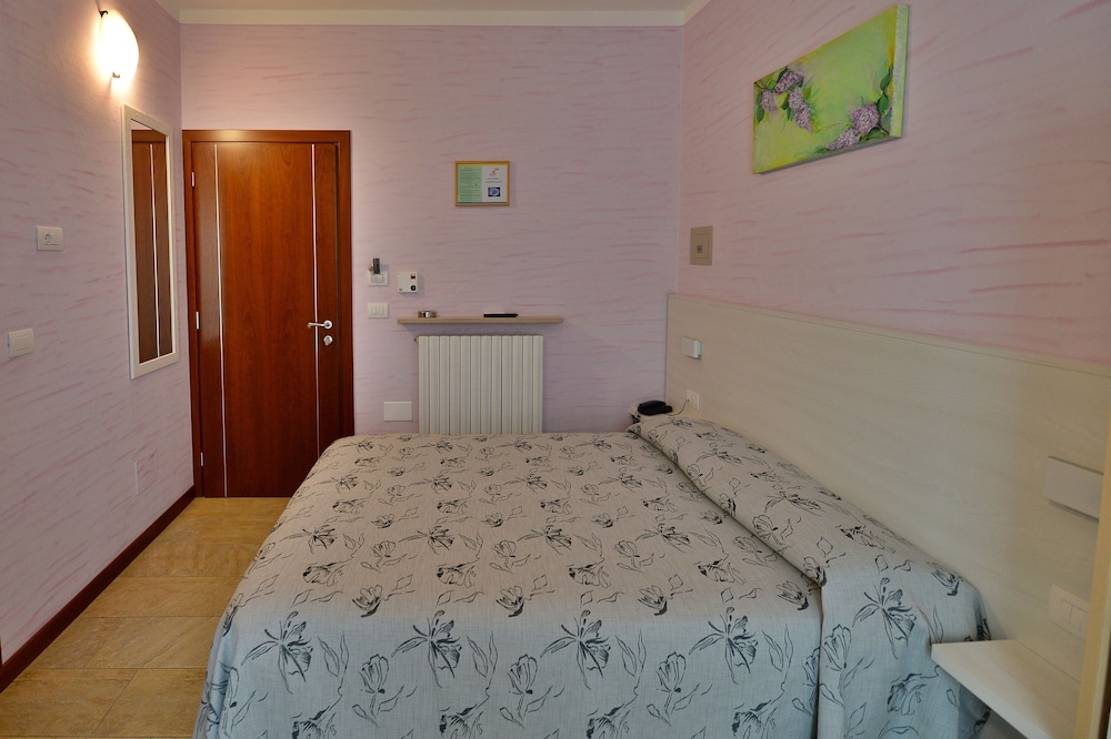 Hotel Fiordaliso 39/64