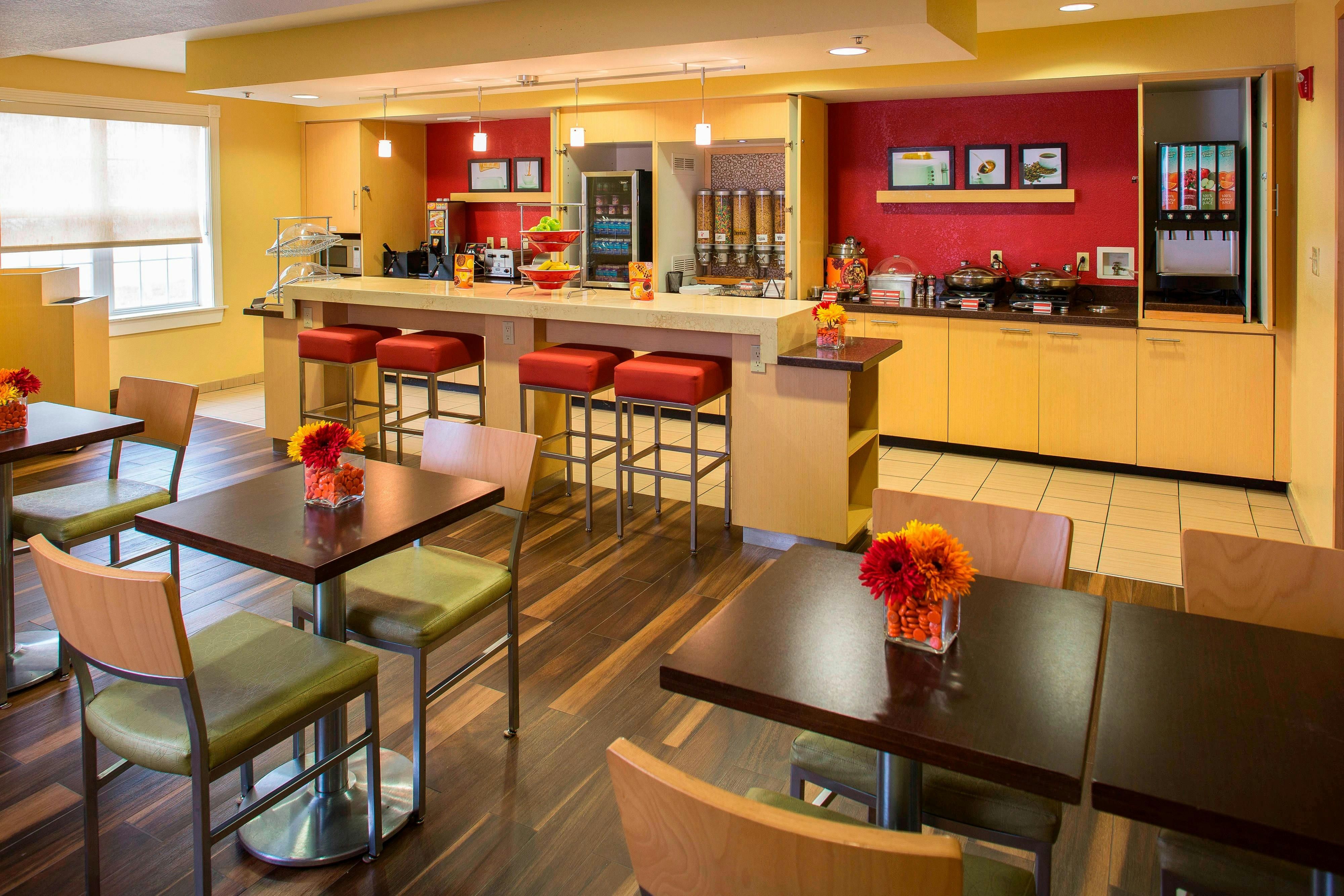 Towneplace Suites By Marriott New Orleans Metairie 6/9