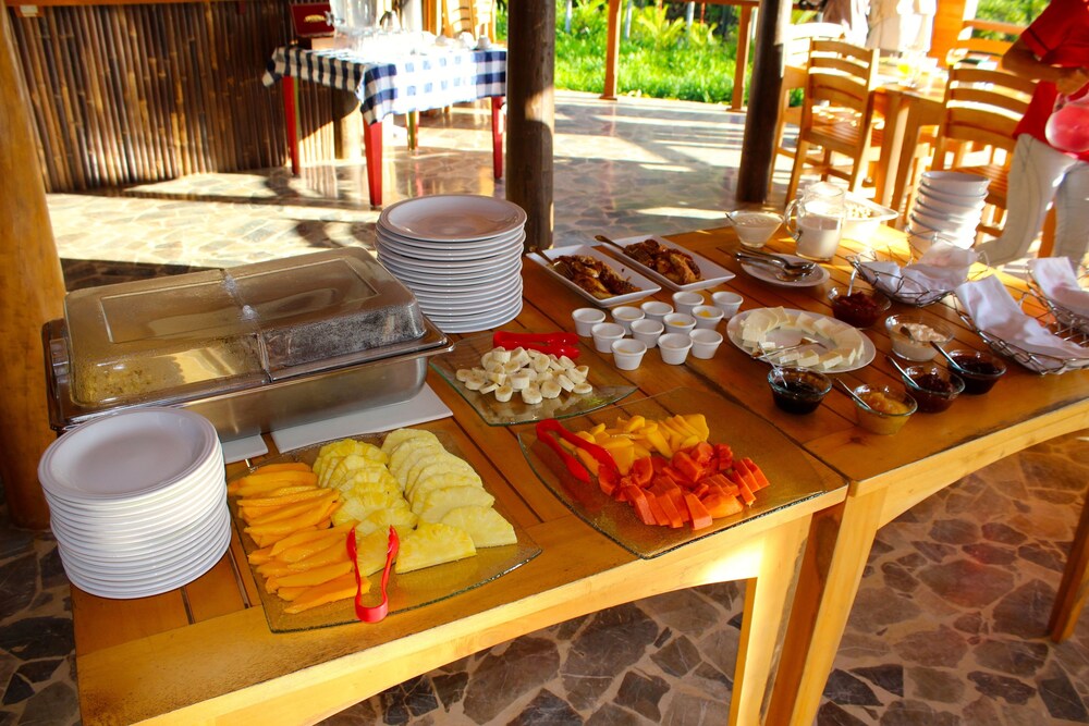 Macaw Lodge 45/64