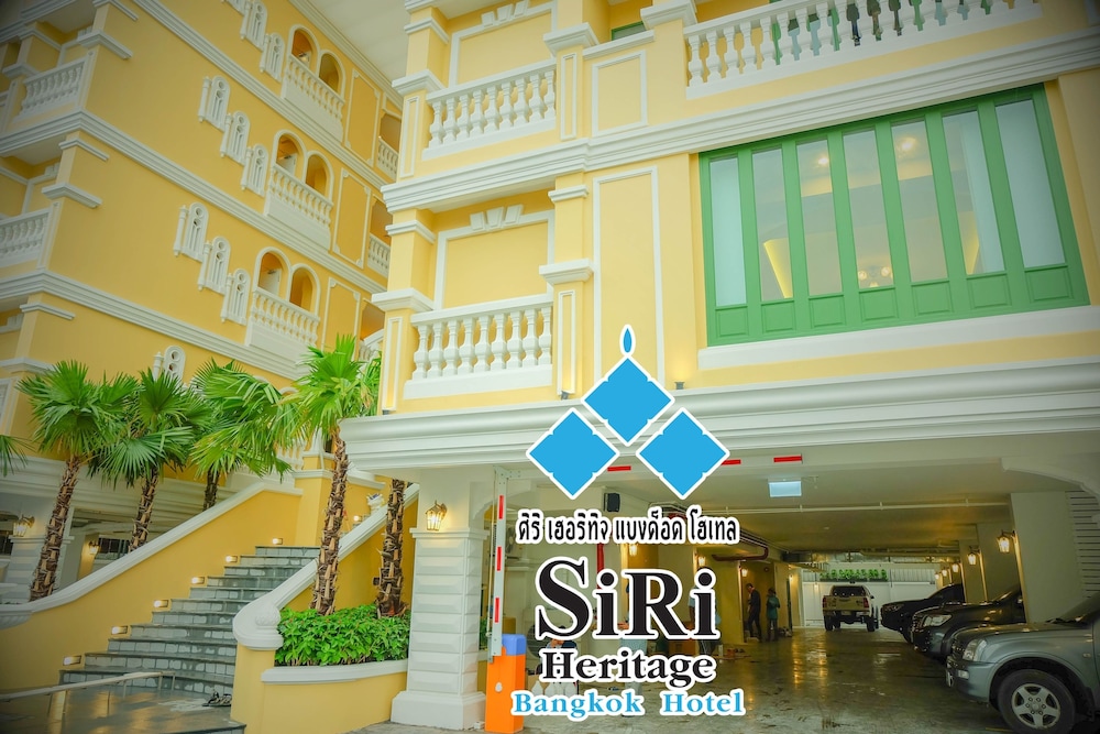 Siri Heritage Bangkok Hotel 69/71