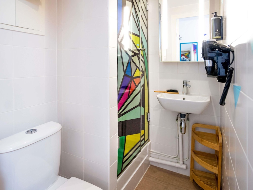 Ibis Styles Paris Maine Montparnasse 63/66