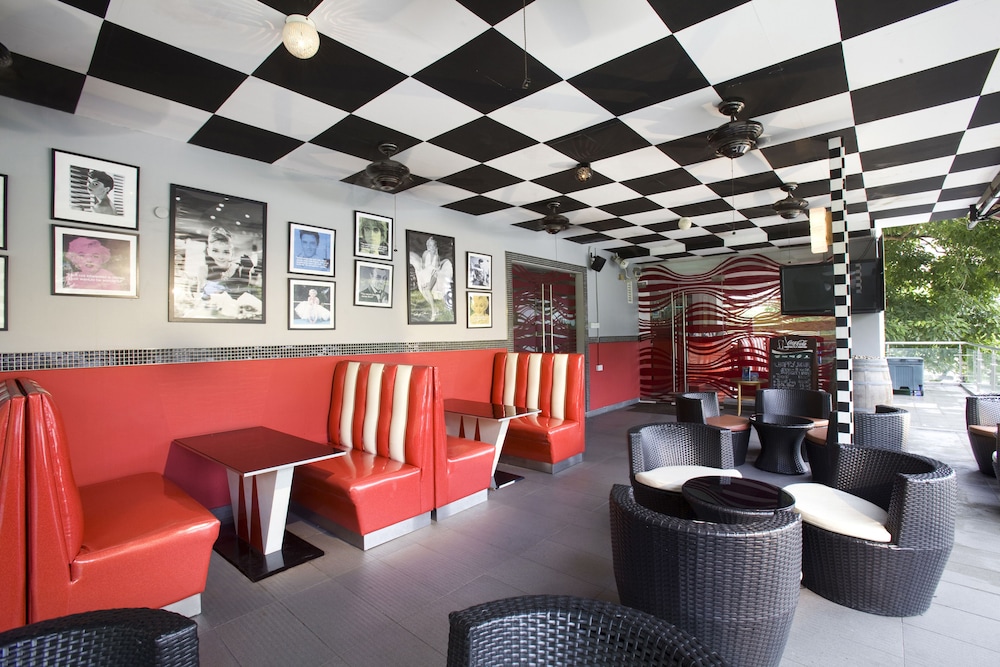 Hotel Re Pearl S Hill 28/50