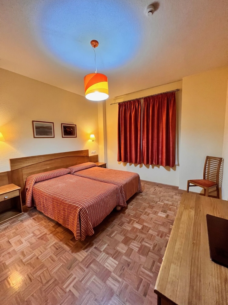 Room at Hotel Las Tablas, DAIMIEL