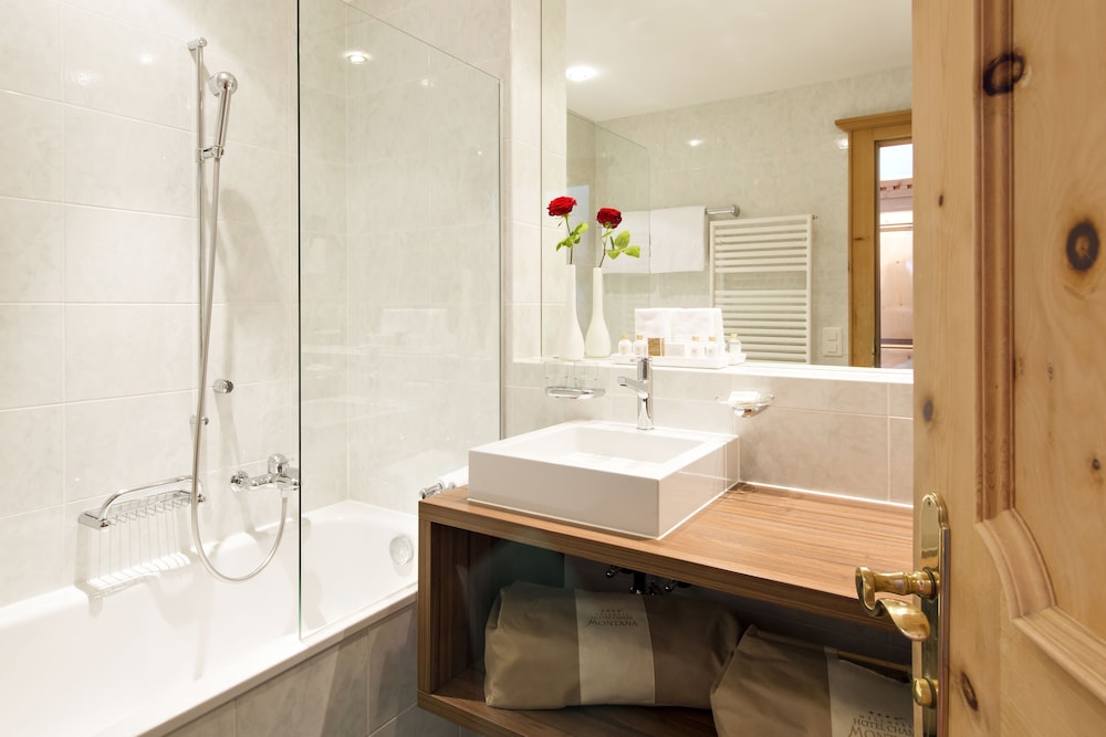 Chasa Montana Hotel and Spa 8/57