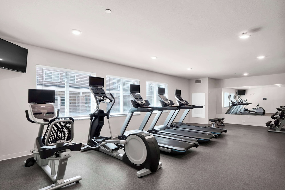 WaterWalk Extended Stay by Wyndham Charlotte - Arrowood 25/63