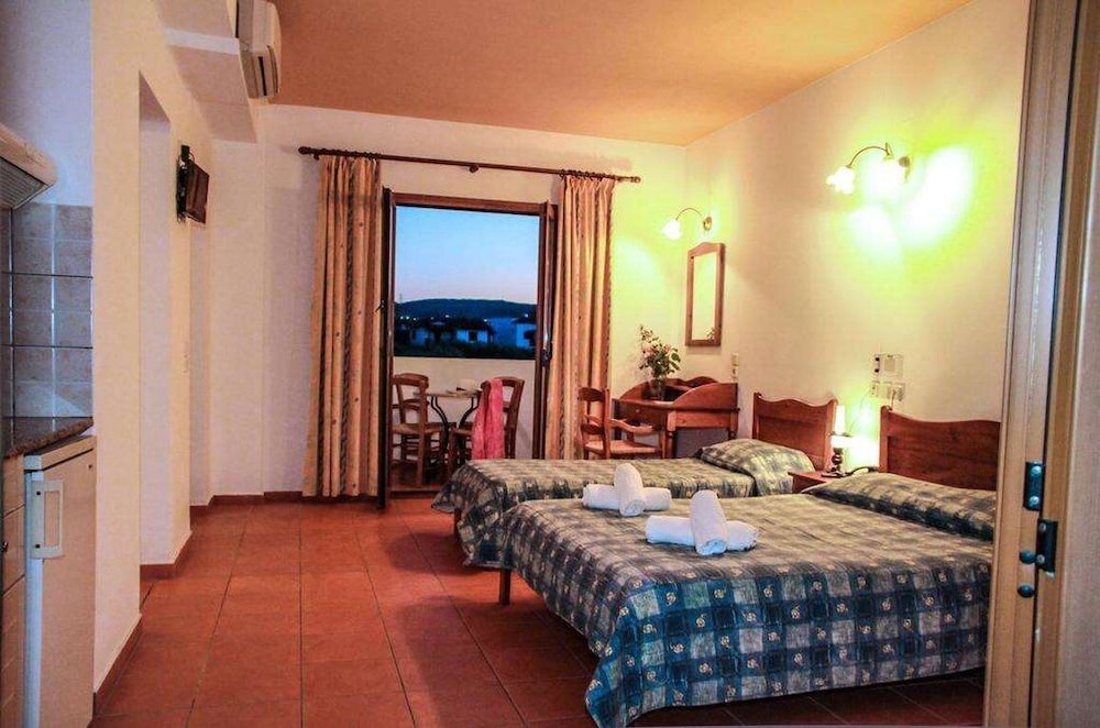 Club Lyda Hotel 25/66