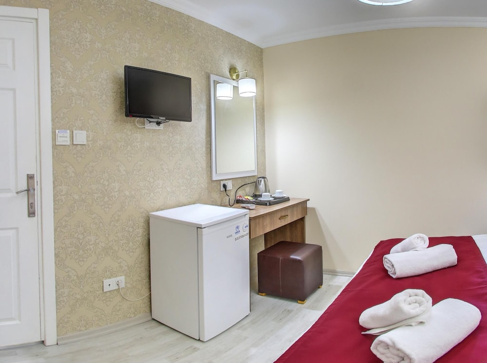 Cihangir Palace Hotel 42/69