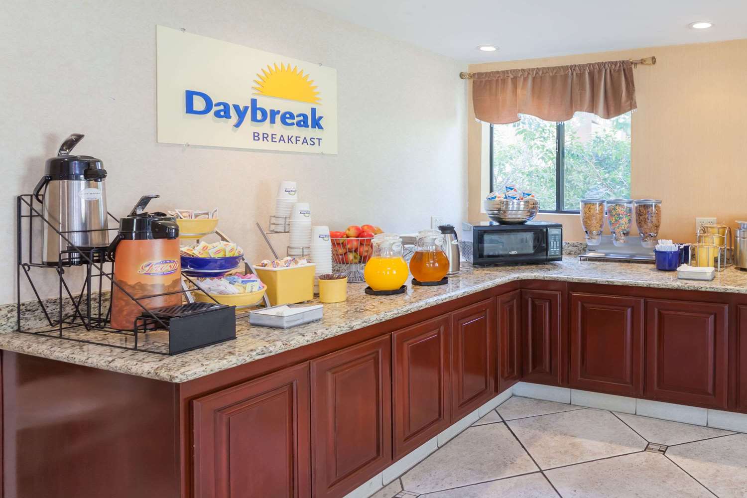 Hospitality Inn San Bernardino/Redlands 5/9