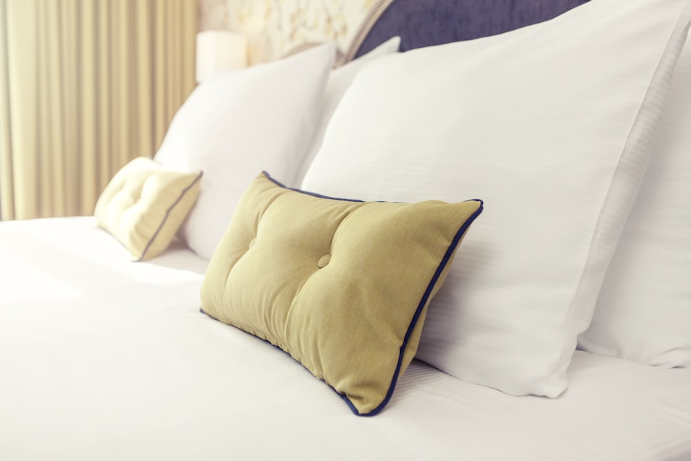Carlton Oasis Hotel 34/69