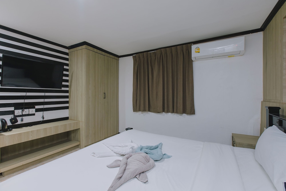 Royal Beach Residence 23/50