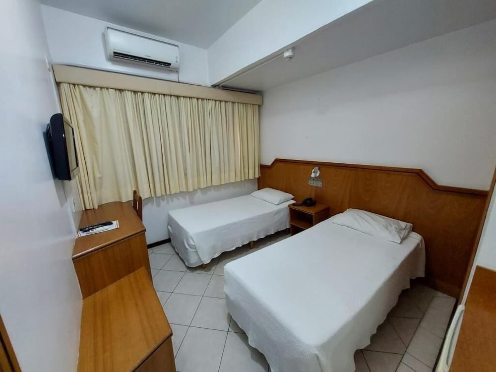 TENDA HOTEL 12/45