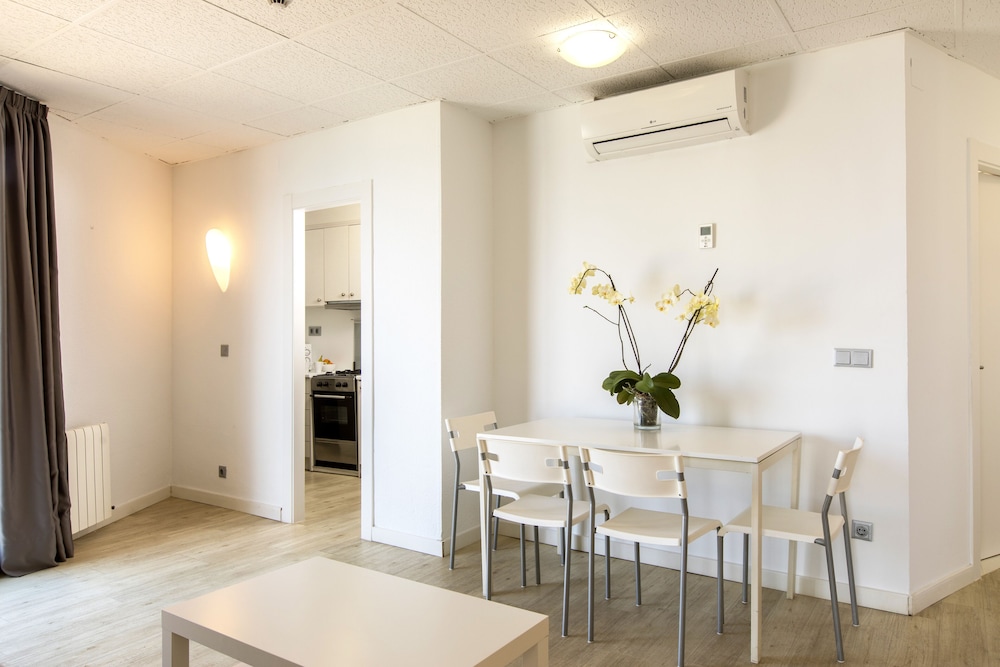 Apartamentos Atlantida 51/70