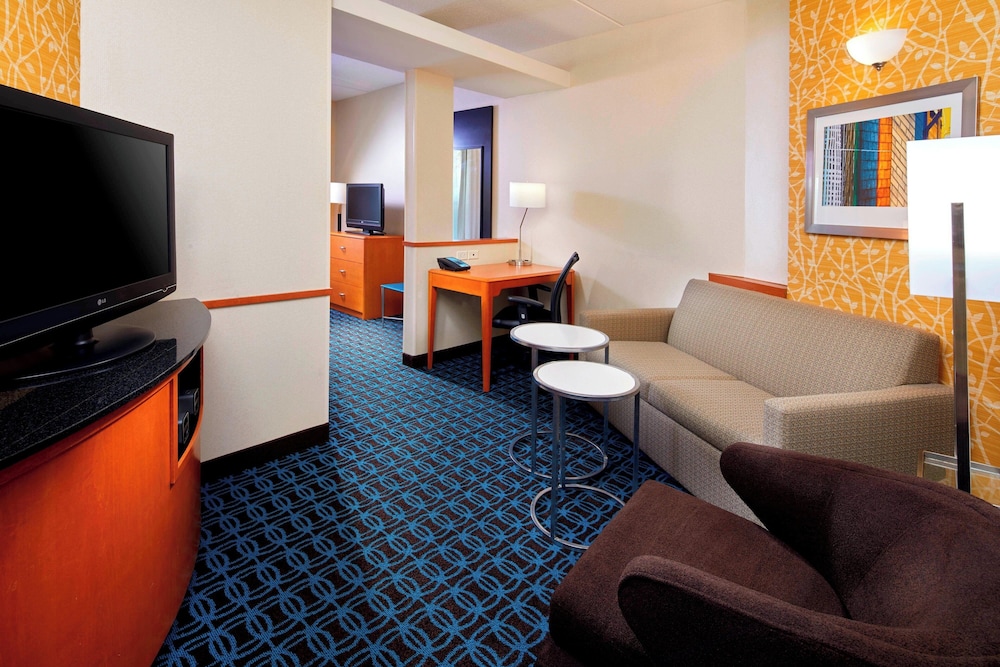 Fairfield Inn Suites Cumberland 27/50