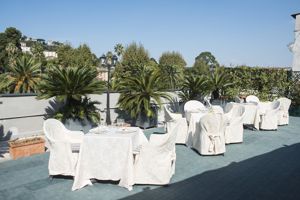 Real Orto Botanico Hotel 59/62