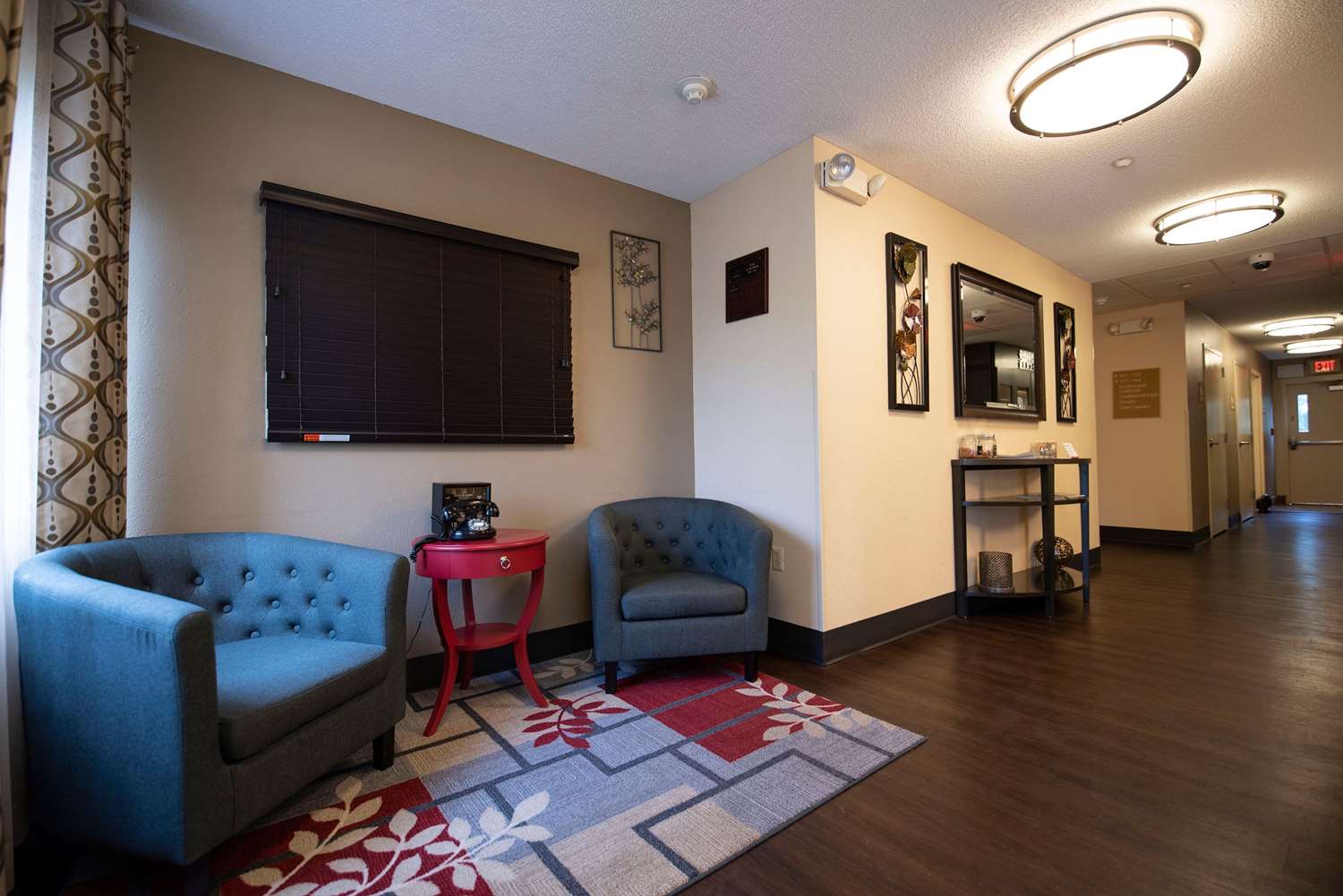 Sonesta Simply Suites Chicago Naperville 6/8