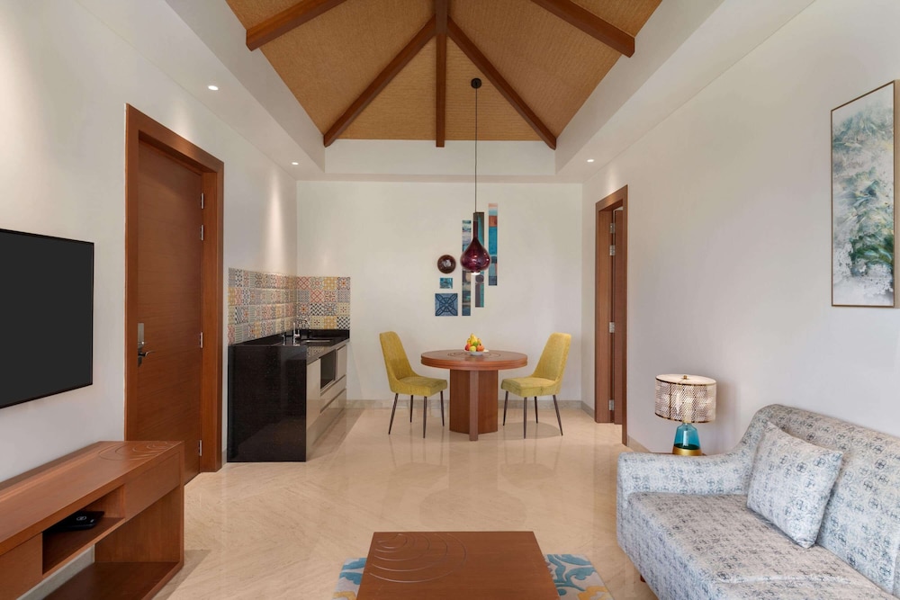 Hawthorn Suites by Wyndham Dwarka 32/65