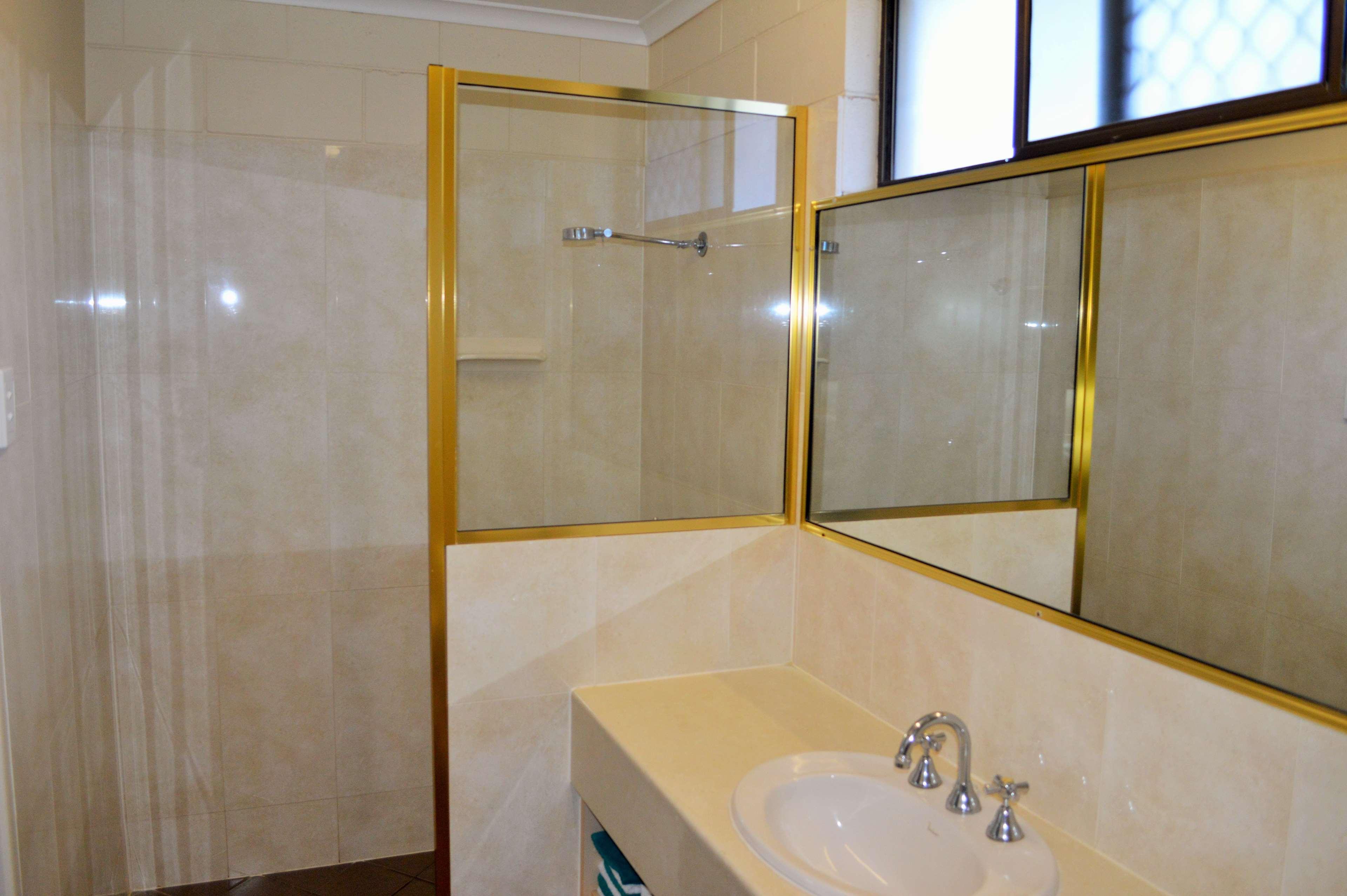 غرفة عائلية بسرير كوين بغرفتي نوم، Best Western Bundaberg Cty Mtr Inn 9/9